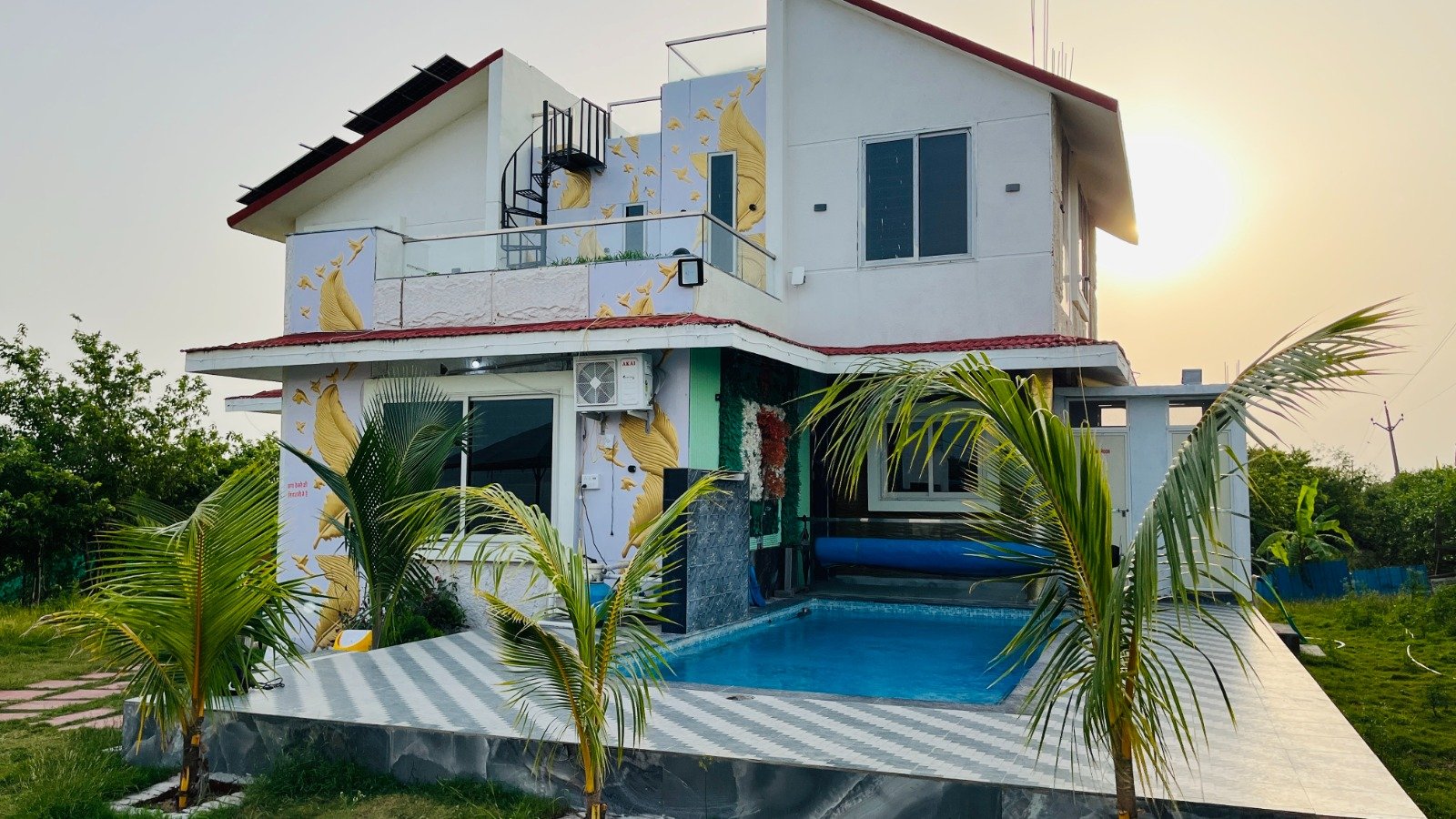 SKY VILLA